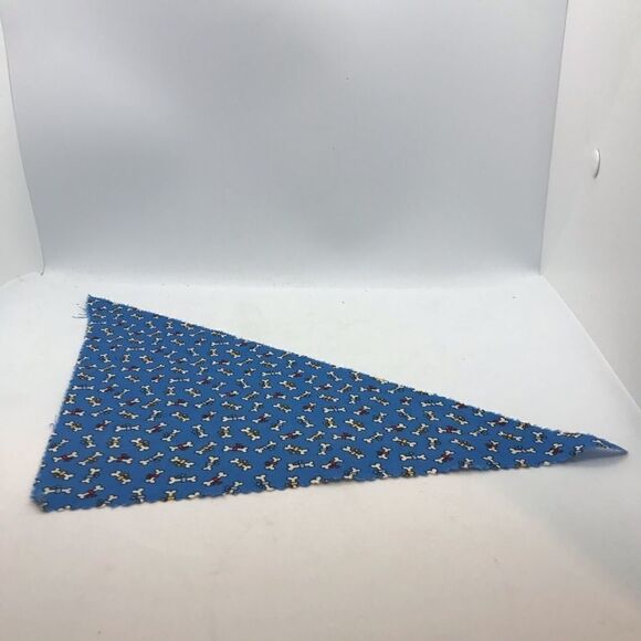 Dog Scarf Dog Bone Set of 2 for Small Dogs Bandanna Set - Picture 4 of 11